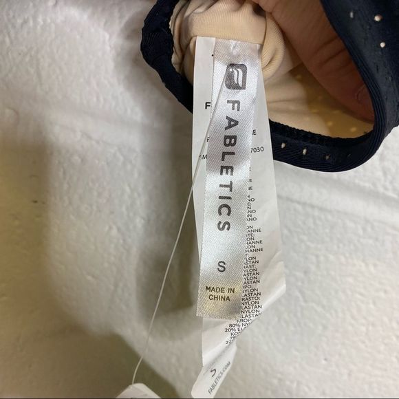 Fabletics Black Valentina Midi Bikini Top Size Small NWT - Picture 6 of 14